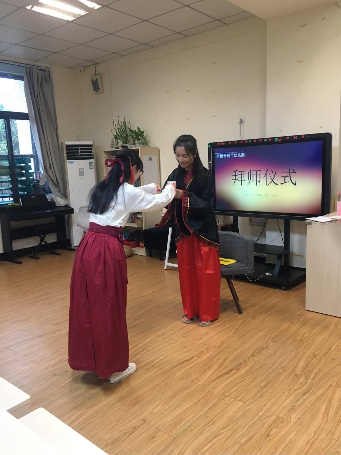 闺蜜之间没话题怎么办_6种死亡方式没看懂_师徒之间没有以下哪种