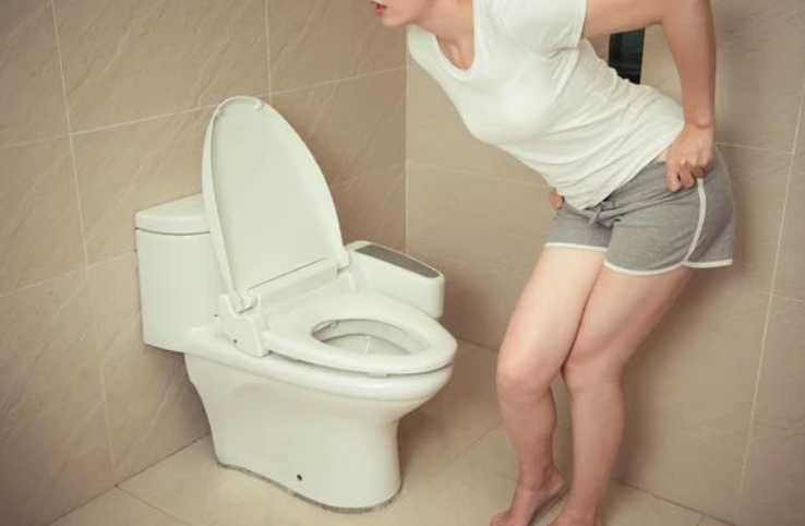 大号有血怎么办_女生上大号有血怎么办_女生大号有血怎么回事