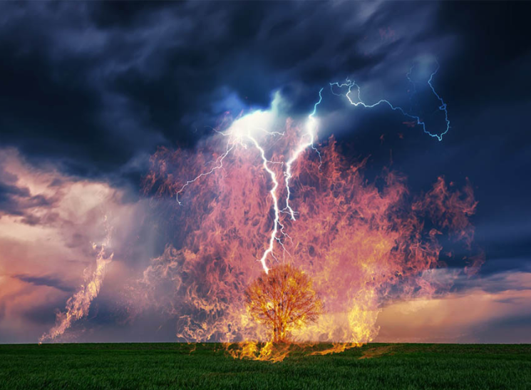 雷霆速登之闪电冲线_闪电冲线塔防_闪电冲线