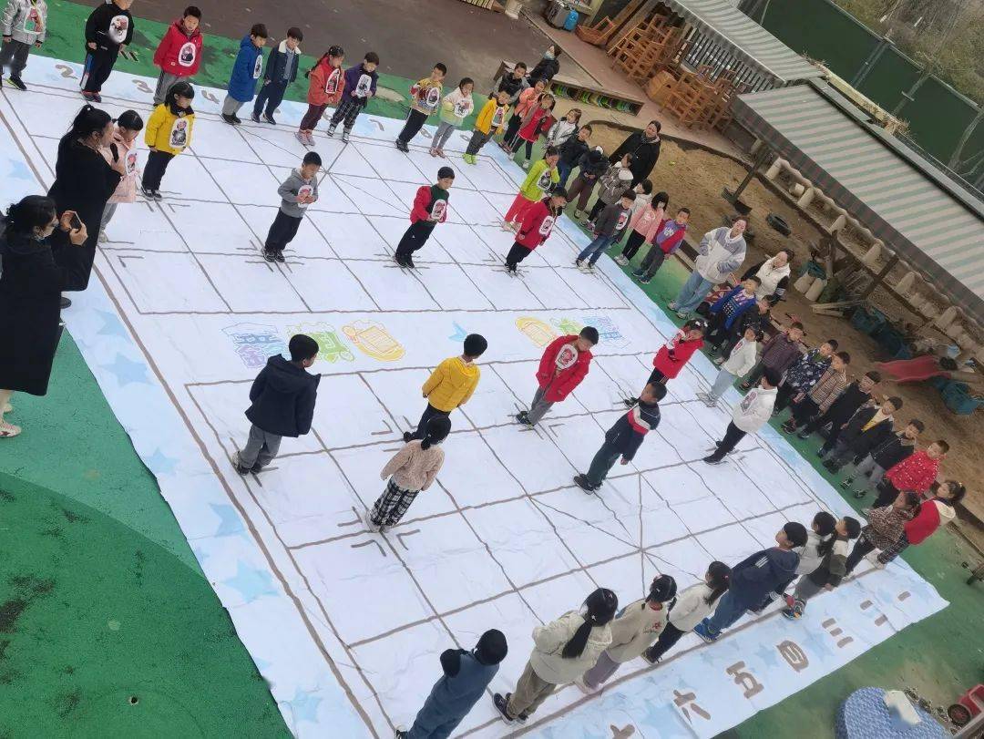 棋子弹手机游戏叫什么_弹棋子游戏规则_手机弹棋子游戏