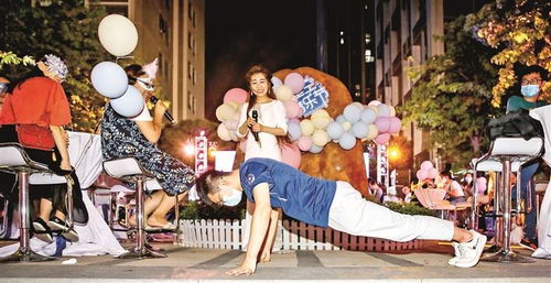 传统街舞斗舞男女对战 